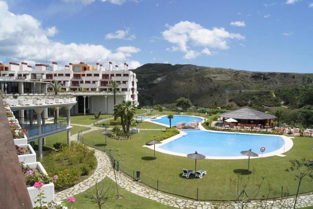 Parque Botanico Resort เอสเตโปนา ภายนอก รูปภาพ